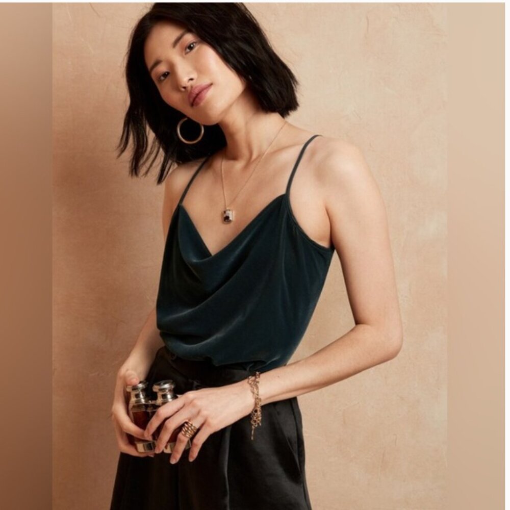 NWT Banana Republic Velvet Cowl Neck Tank Top Emerald Green Size Small